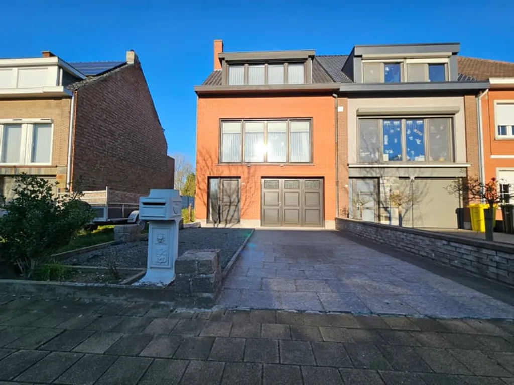 Garage in Bornem - 7674594 - Barelveldweg 106, 2880 Bornem