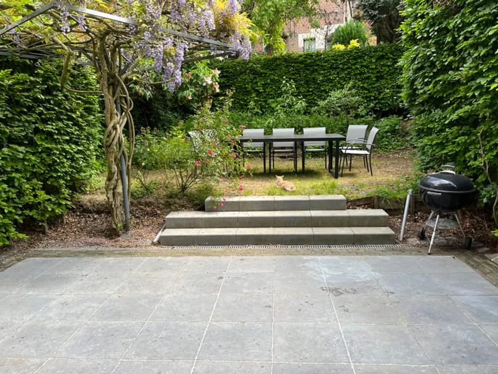 Huis in Forest - 7674604 - Rue des Alliés 49-51, 1190 Forest