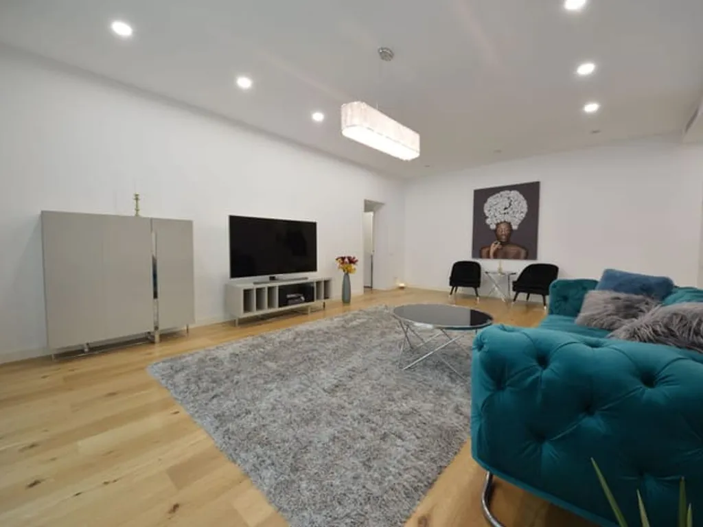 Appartement in Antwerpen - 7675589 - Frankrijklei 94, 2000 Antwerpen