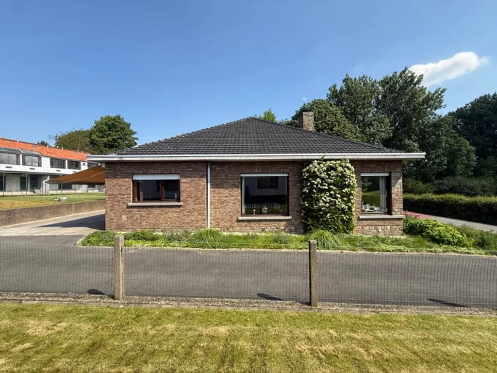 Garage in Kruibeke - 7676531 - Broekdam-Noord 46, 9150 Kruibeke