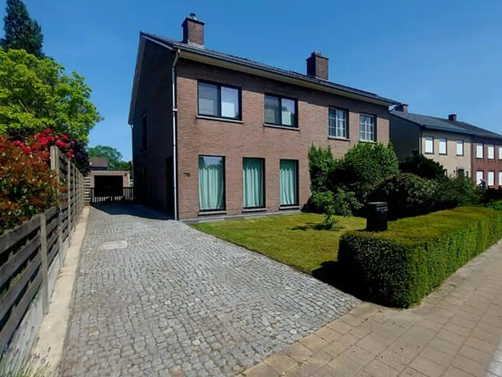 Garage in Schilde - 7677820 - Liersebaan 79a, 2970 Schilde