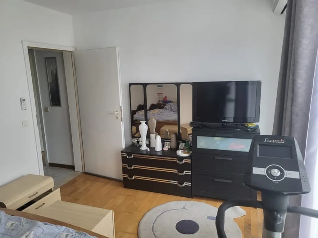 Appartement in Sint-Niklaas - 7677852 - Antwerpse Steenweg 71, 9100 Sint-Niklaas