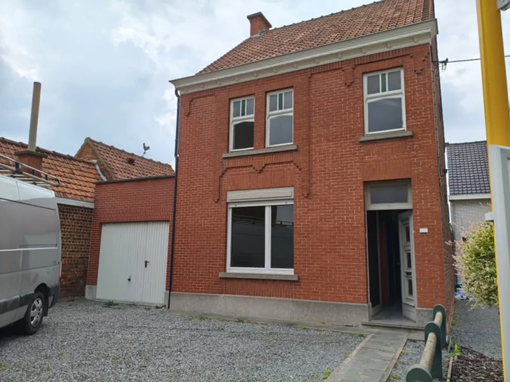 Huis in Sint-Lievens-Houtem - 7678740 - Wettersesteenweg 183, 9520 Sint-Lievens-Houtem