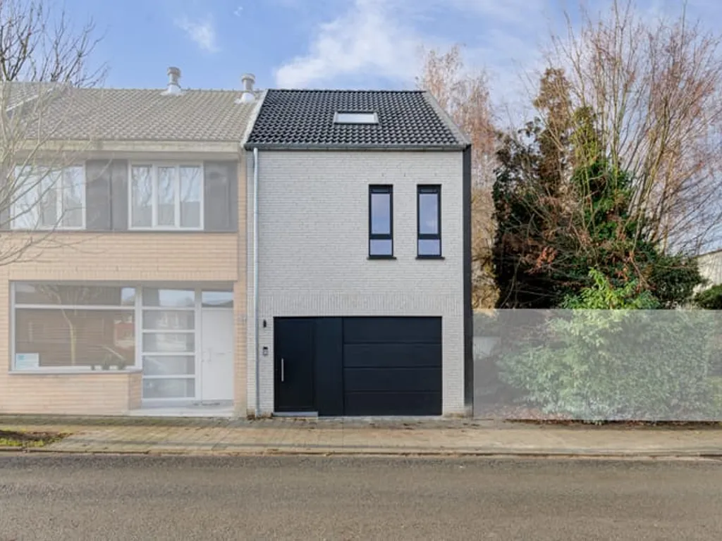 Huis in Kontich - 7678839 - Pluyseghemstraat 61, 2550 Kontich