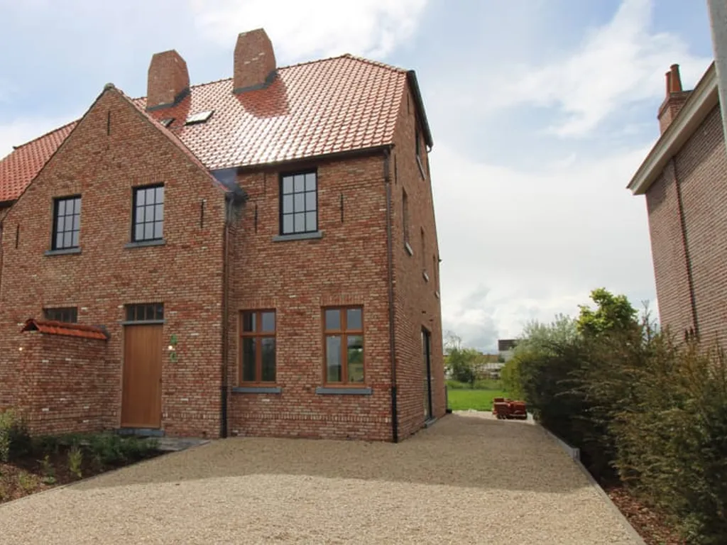 Huis in Merelbeke - 7678032 - Lembergsesteenweg 38, 9820 Merelbeke