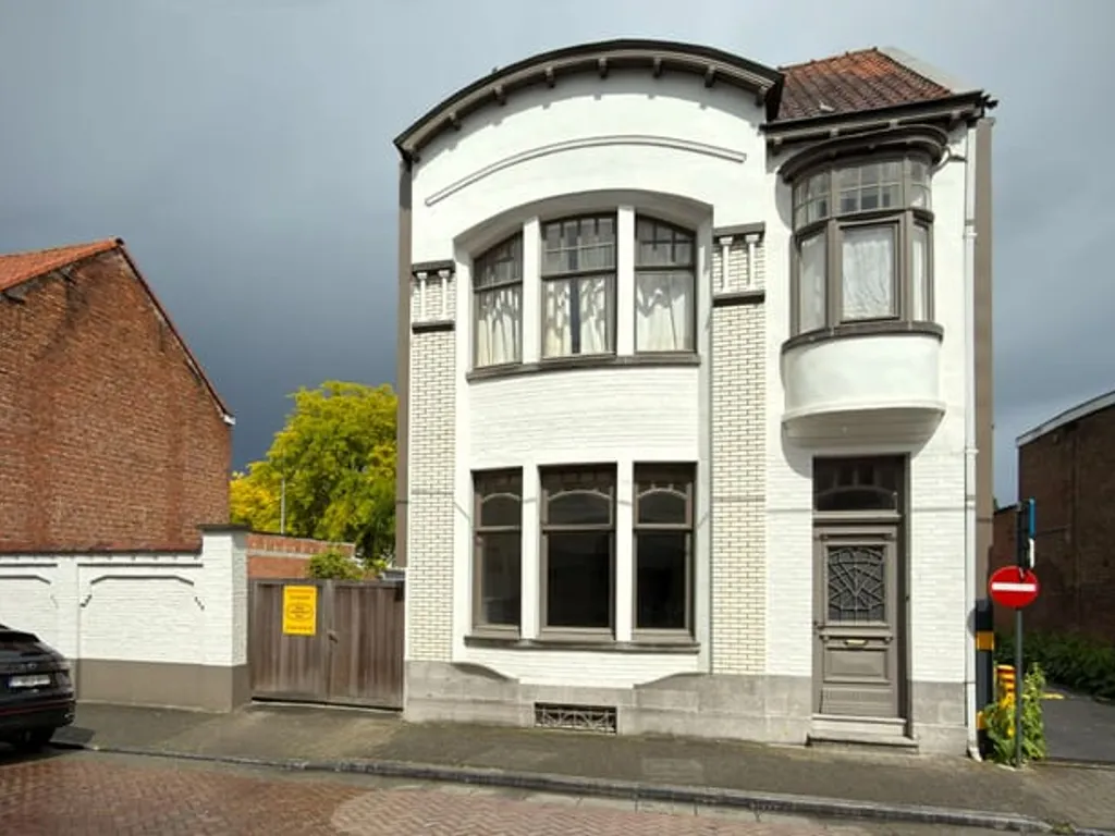 Huis in Zele - 7680166 - Drieputtenstraat 2, 9240 Zele