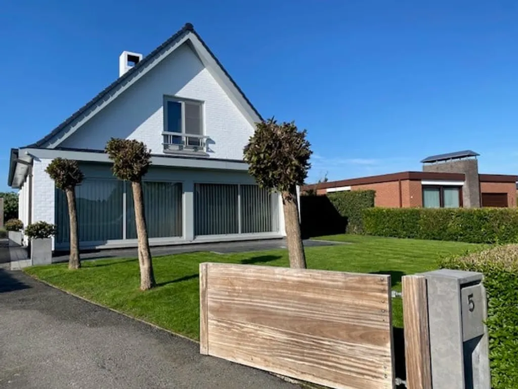 Villa in Evergem - 7681887 - Hazegrasstraat 5, 9940 Evergem