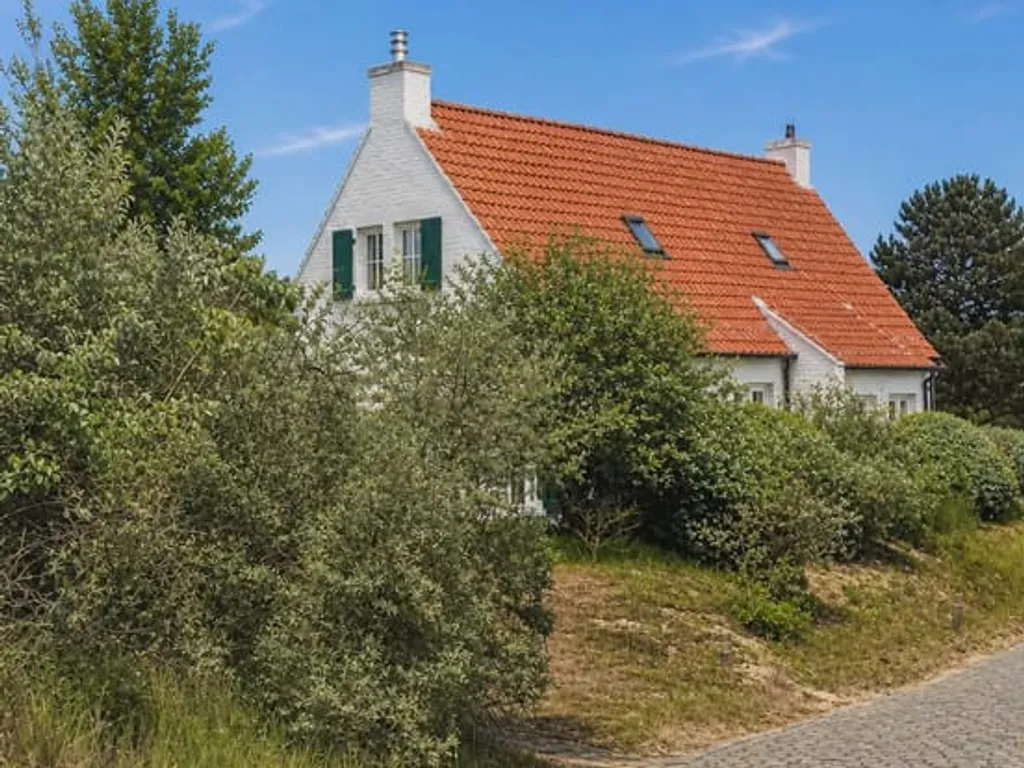 Huis in De Panne - 7683553 - Schuilhavenlaan 2, 8660 De Panne