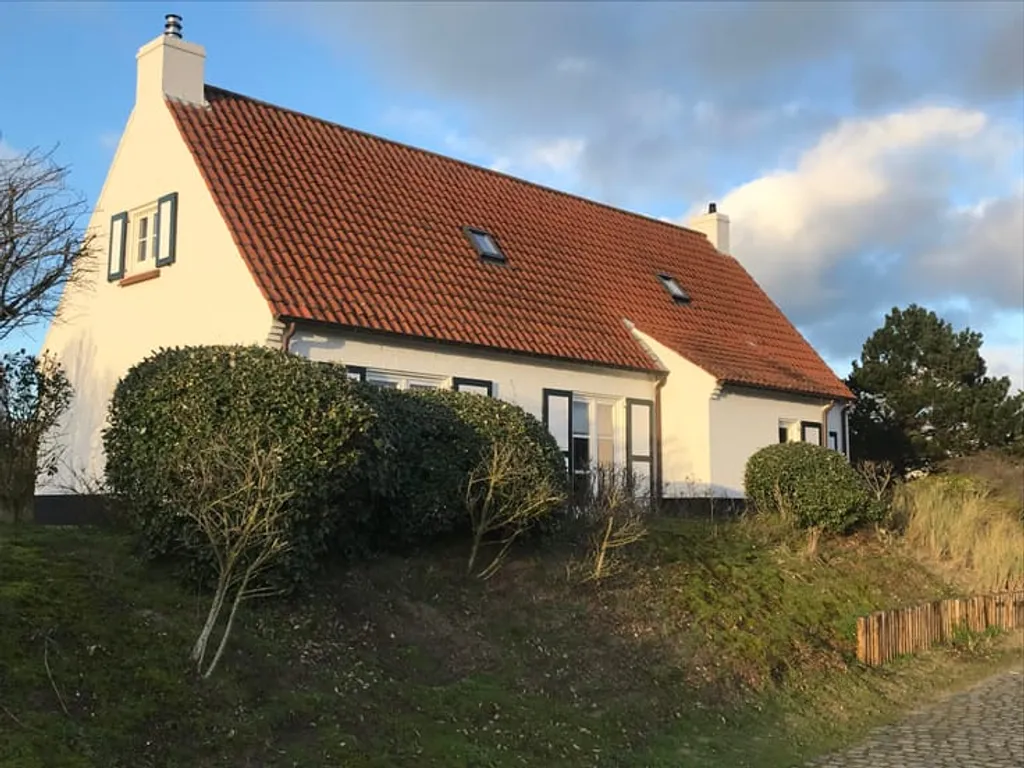 Huis in De Panne - 7683553 - Schuilhavenlaan 2, 8660 De Panne