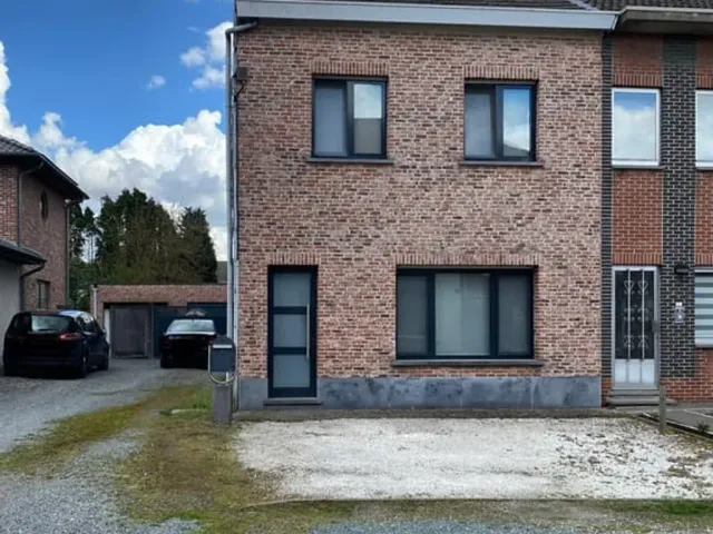 Huis in Brasschaat - Beemdenstraat 94, 2930