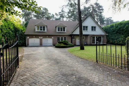 Villa Te Huur Schoten