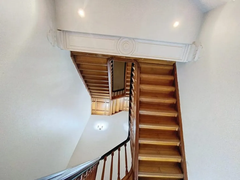 Huis in Schaerbeek - 7683607 - Avenue Princesse Elisabeth 118, 1030 Schaerbeek