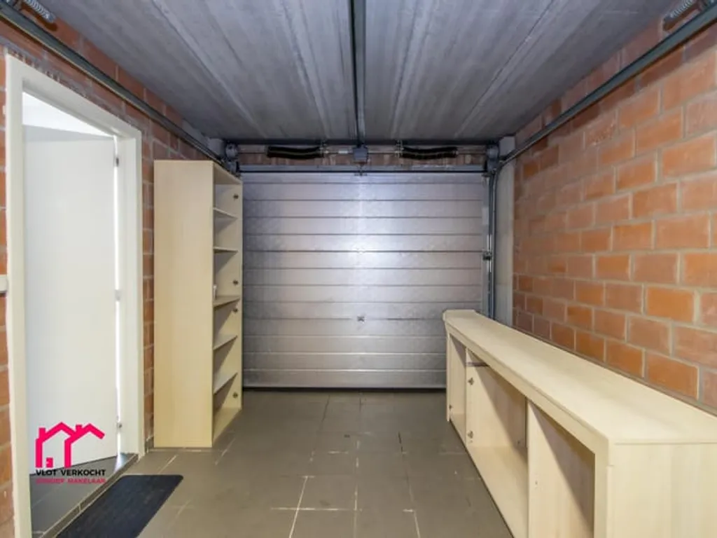 Garage in Zingem - 7683649 - Kruishoutemsesteenweg 119, 9750 Zingem