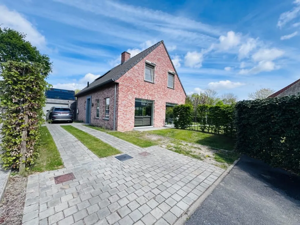 Huis in Roeselare - 7683751 - Gryspeerdts Hof 14, 8800 Roeselare