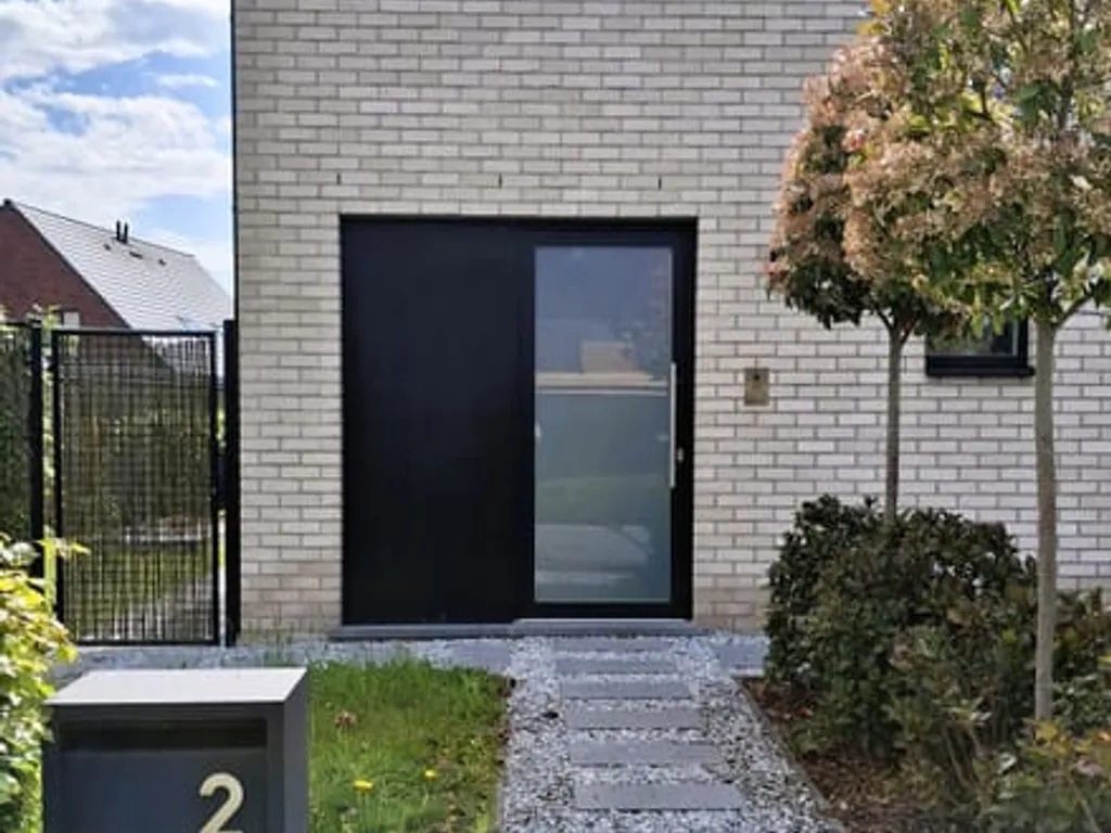 Garage in Sint-Gillis-Waas - 7684098 - Scheerdershof 2, 9170 Sint-Gillis-Waas