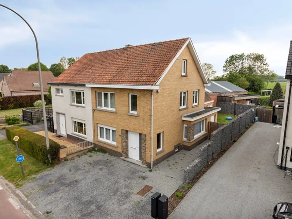 Huis in Lokeren - 7684803 - Hillarestraat 161, 9160 Lokeren