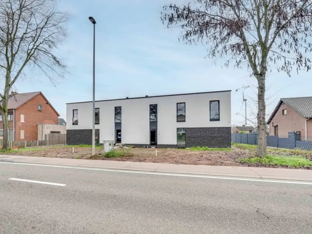 Huis in Ham - 7684242 - Staatsbaan 76b, 3945 Ham