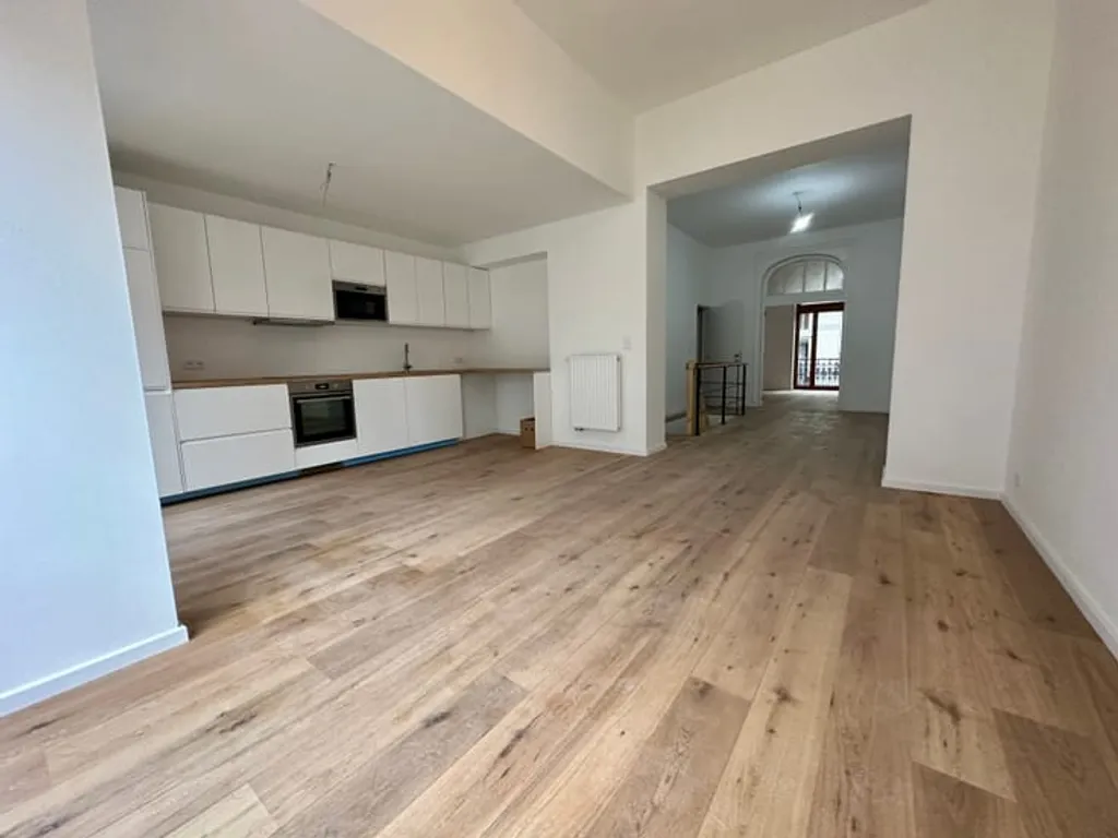 Huis in Saint-Gilles - 7696890 - Rue André Hennebicq 19, 1060 Saint-Gilles