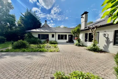 Villa Te Koop Schoten