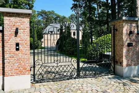 Villa Te Koop Schoten