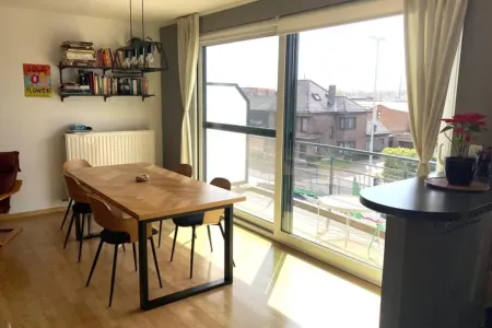 Loué Hasselt