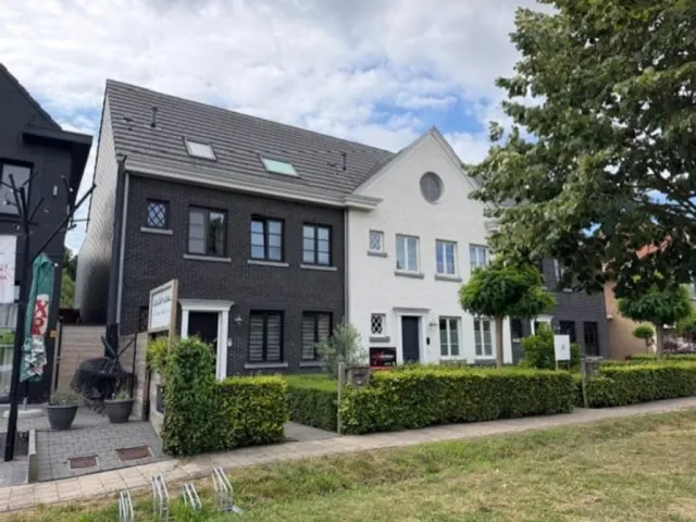 Huis in Stabroek - Hoogeind 106, 2940