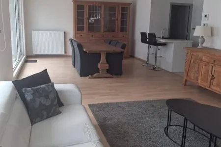  Loué Lokeren