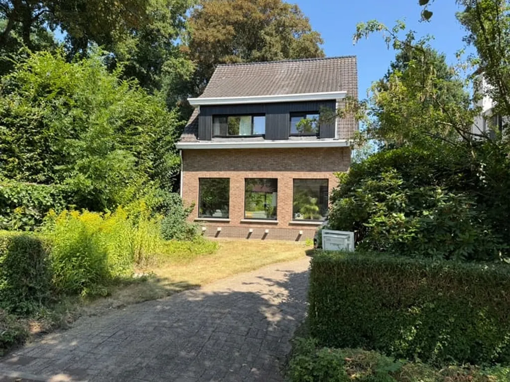 Maison à Brasschaat - Leopoldslei 205, 2930