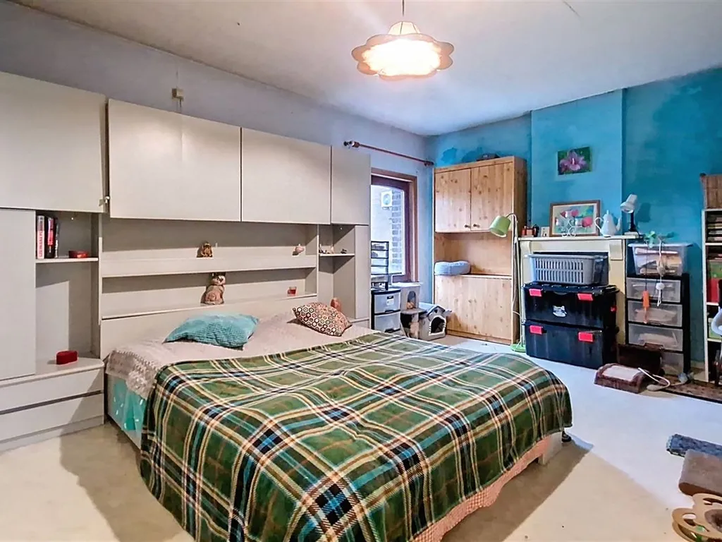 Huis in Sirault - 7668784 - Rue de Chièvres 272, 7332 Sirault