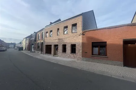 Huis Te Koop La Bouverie