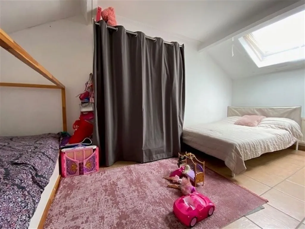 Huis in Trazegnies - 7668953 - Rue Jules Destrée 6, 6183 Trazegnies