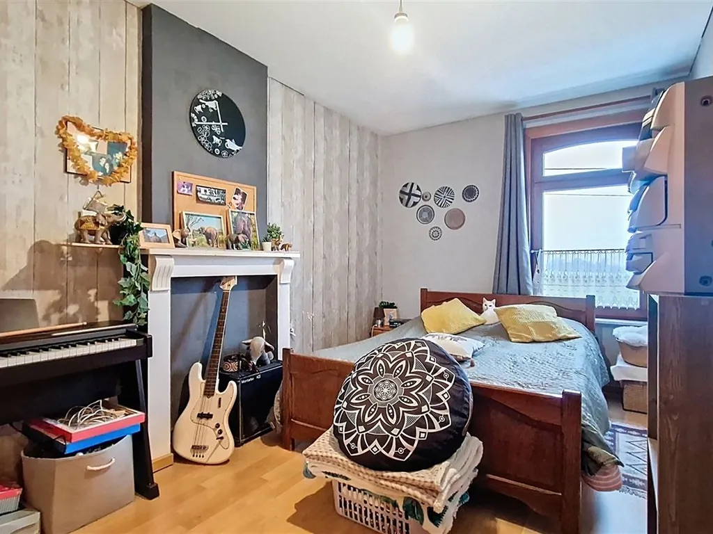 Huis in Sirault - 7668784 - Rue de Chièvres 272, 7332 Sirault