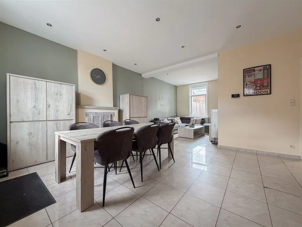 Huis in Morlanwelz-Mariemont - 7676568 - Rue Eugène Dufossez 6, 7140 Morlanwelz-Mariemont