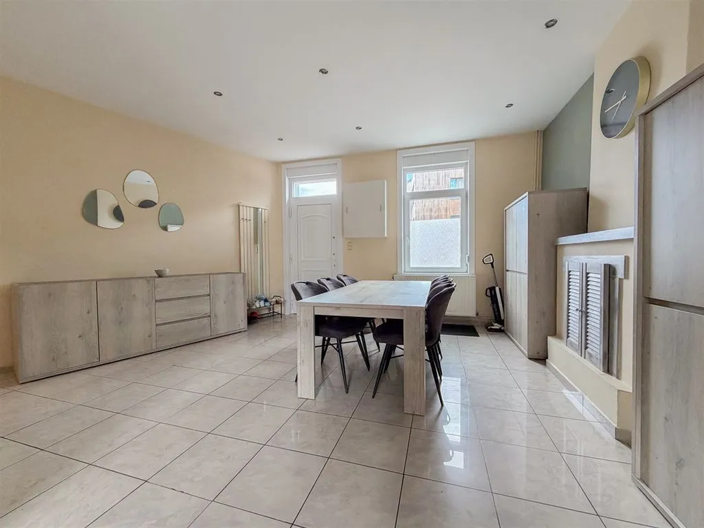 Huis in Morlanwelz-Mariemont - 7676568 - Rue Eugène Dufossez 6, 7140 Morlanwelz-Mariemont