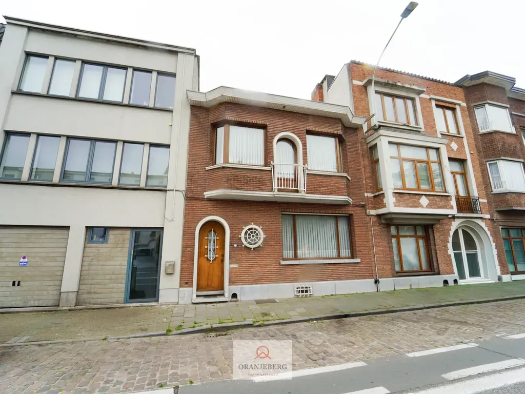 Hoofdfoto Huis in Sint-Amandsberg