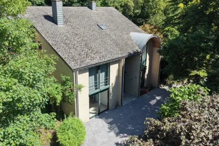 Villa Te Koop Hoei
