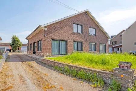 Huis Te Koop Hal