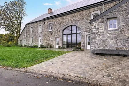 Villa À louer Houyet