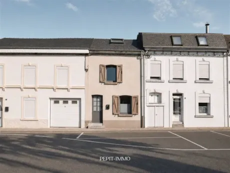 Huis in Neufchâteau - Place du Faubourg 2, 6840 - foto 7