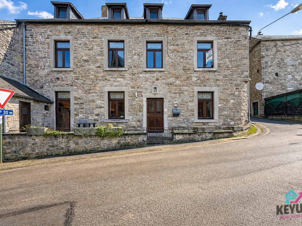 Hoofdfoto Villa in Yvoir Spontin