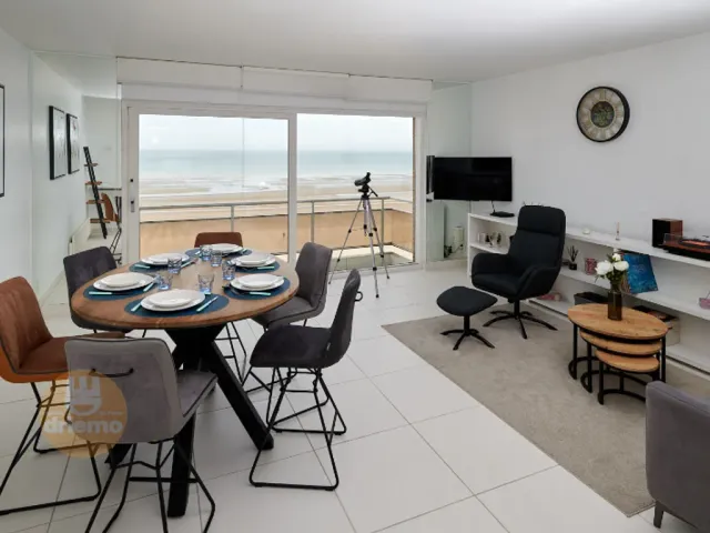 Appartement in De Panne - Zeedijk 96, 8660