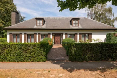 Villa Te Koop Schoten