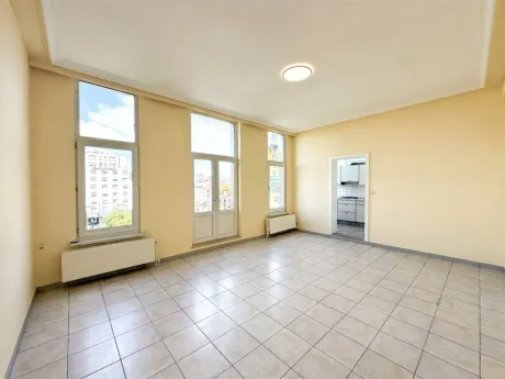 Appartement in Antwerpen - Koningin Astridplein 10-11 bus 3A, 2018 - foto 2
