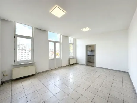 Appartement in Antwerpen - Koningin Astridplein 10-11 bus 4A, 2018 - foto 2