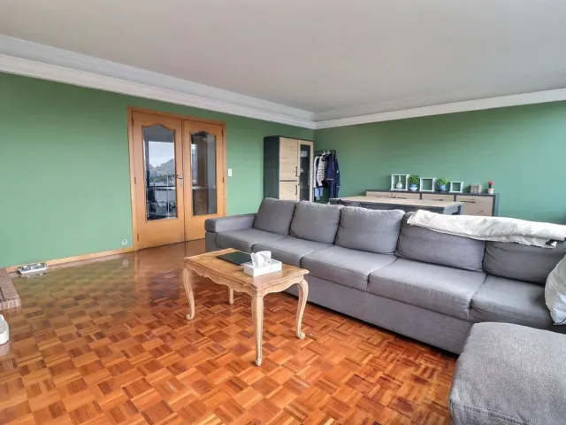 Appartement in Marcinelle - grand place 12, 6001