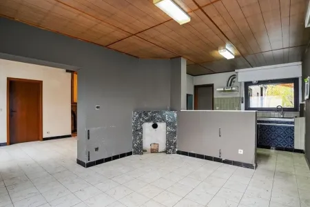 Huis Te Koop Woumen