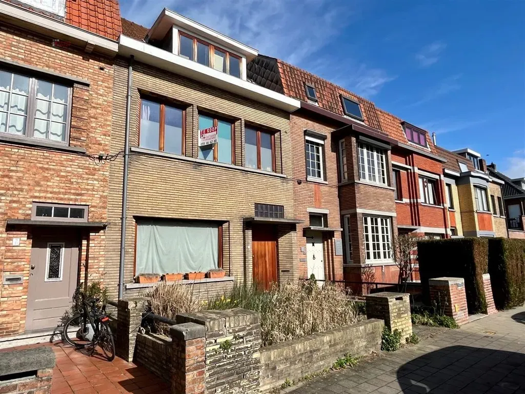 Huis in Brugge - 7684538 - Kanunnik van Hoonackerstraat 14, 8000 BRUGGE