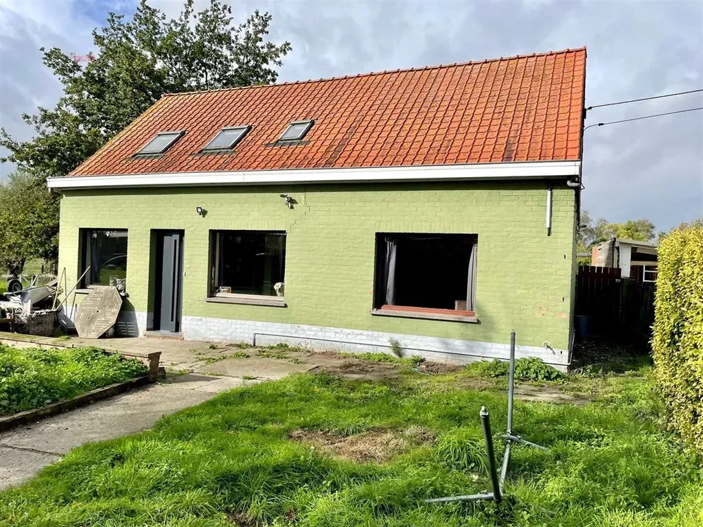 Garage in Eernegem - 7684545 - Westkerkestraat 173, 8480 EERNEGEM