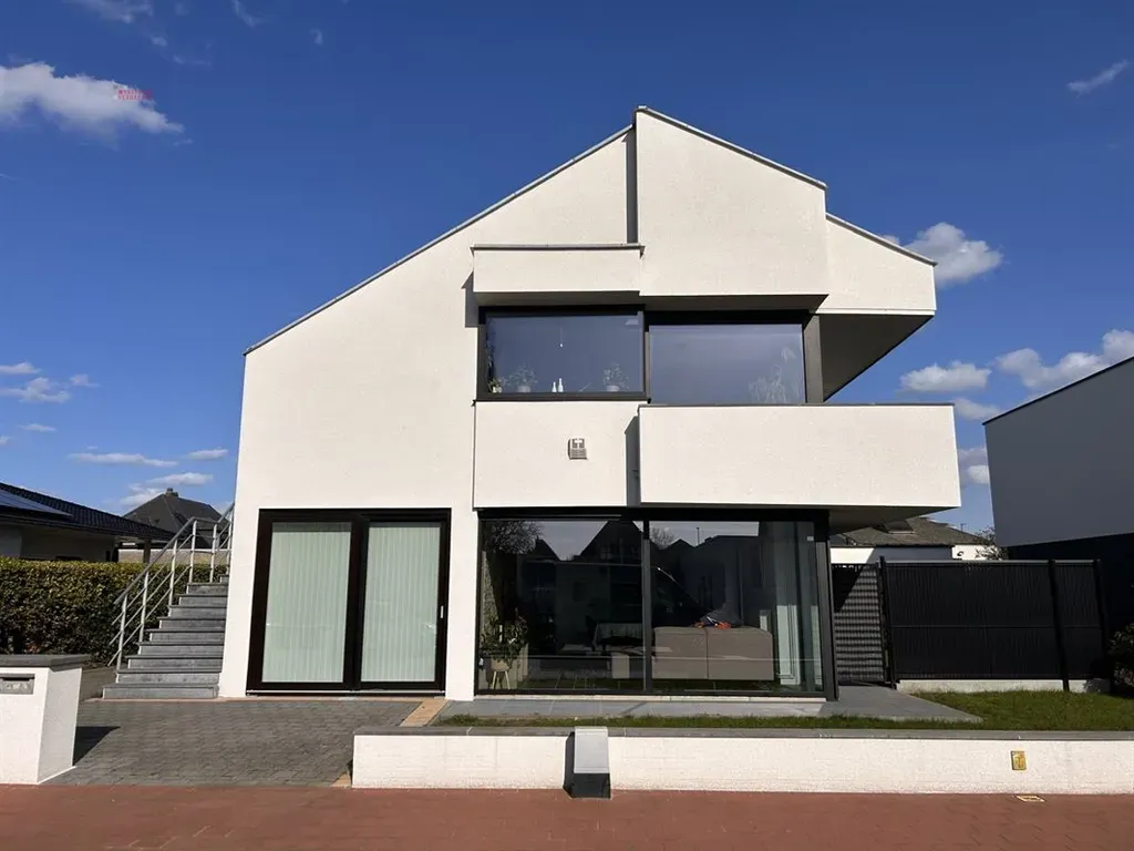 Villa in Oostende - 7684445 - Papegaaistraat 19, 8400 OOSTENDE