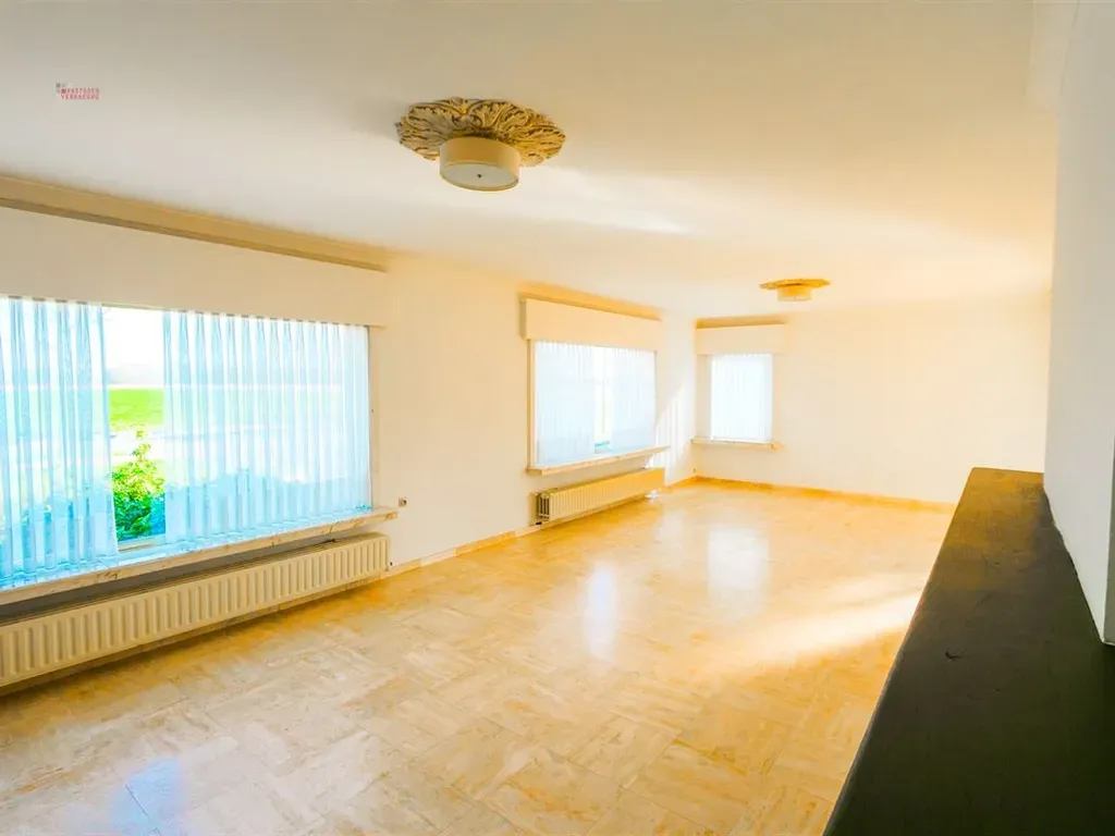 Garage in Aalter - 7684510 - Steenweg op Deinze 160, 9880 AALTER